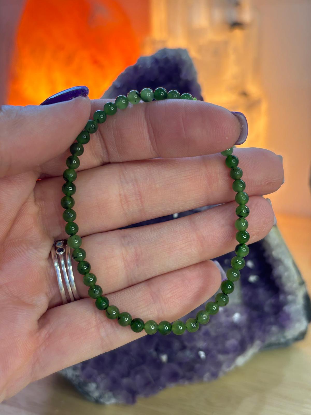 PULSERA JADE NEFRITA 4MM